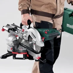 Metabo Zug- & Kappsäge KGS 216 M Set Inkl. 2 Hartmetall-Sägeblättern 1.200 W -Heimwerkzeuge 3492493 CU07