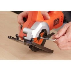 Black & Decker Black+Decker Kompakt-Handkreissäge 400 W BES510 -Heimwerkzeuge 358310 2012 11