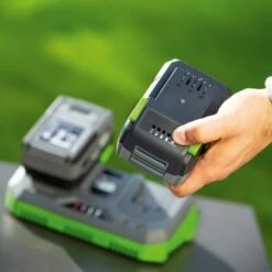 LUX 20 V Doppel-Schnellladegerät 1 PowerSystem -Heimwerkzeuge 4007871960552 A 02