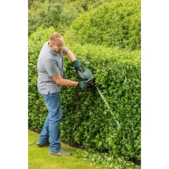 Bosch Elektro-Heckenschere UniversalHedgeCut 60 -Heimwerkzeuge 946468 3058 319526 10