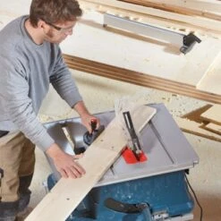 Bosch Professional Tischkreissäge GTS 635-216 1.600 W Inkl. Zusatzsägeblatt -Heimwerkzeuge S 635216 Winkelanschl FC21